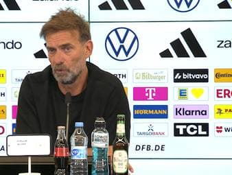 Klopp scherzt mit Reporter: "Du bist älter geworden"