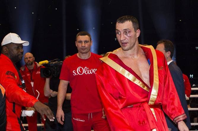 Der bizarre Kampf, der eine Box-Legende vom Thron stieß