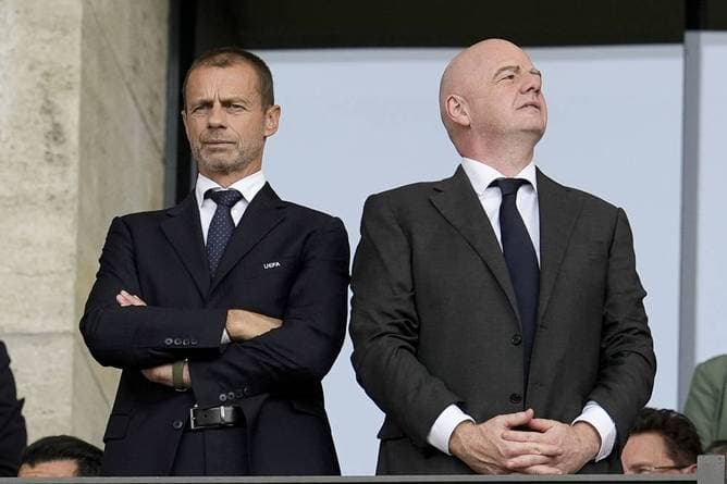 Medien: UEFA diskutiert WM-Boykott
