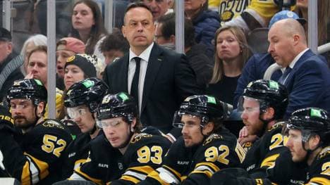 Coach Sturm und die Bruins