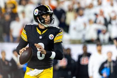 "Unglaubliche Präsenz" - Deutscher NFL-Profi huldigt Rodgers
