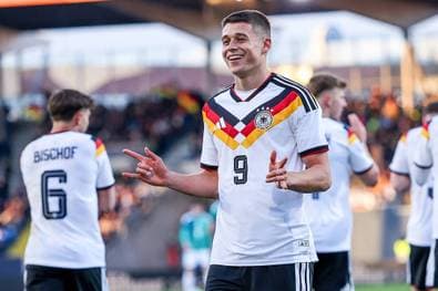 DFB-Hoffnung vertagt Entscheidung