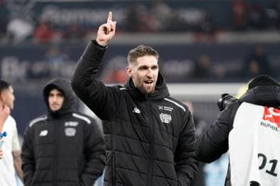 Frech! Leverkusen-Fans feiern Bayerns Niederlage
