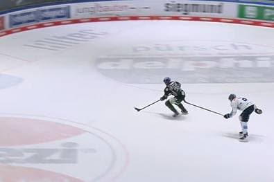 Augsburger Panther holen Derbysieg gegen Ingolstadt