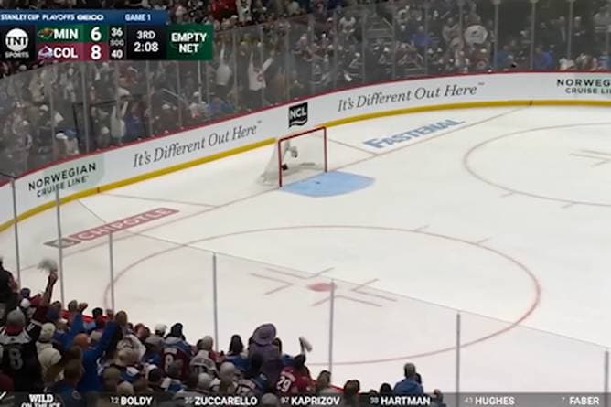 15 Tore! Historisches Spektakel in der NHL