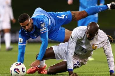 Frankreich stolpert in Island