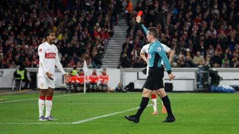 Sah Rot: Lorenz Assignon (li.)