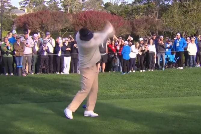 NFL-Superstar plötzlich Golfer - und trifft fast Zuschauer