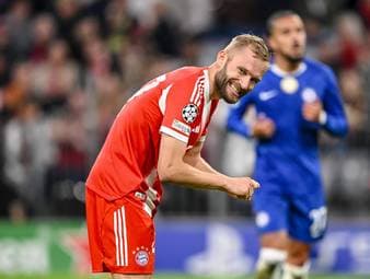 Konrad Laimer kam als defensiver Mittelfeldspieler zum FC Bayern. Gute zwei Jahre später spielt er hauptsächlich Rechtsverteidiger und wird immer besser. Eine unerwartete Wandlung.