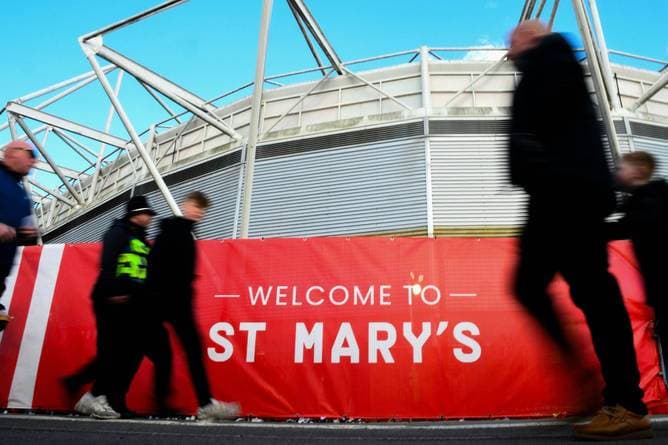 Stadionverbot für Bruderpaar