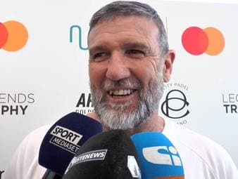 Vincent Candela, einst Mitspieler von Zinédine Zidane, begrüßt die Idee eines Frankreich-Jobs. Nach seinen Erfolgen bei Real Madrid bringe er alles für die Rolle mit.