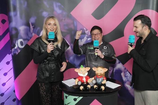 SPORT1-Moderator schwärmt von Darts-Legende